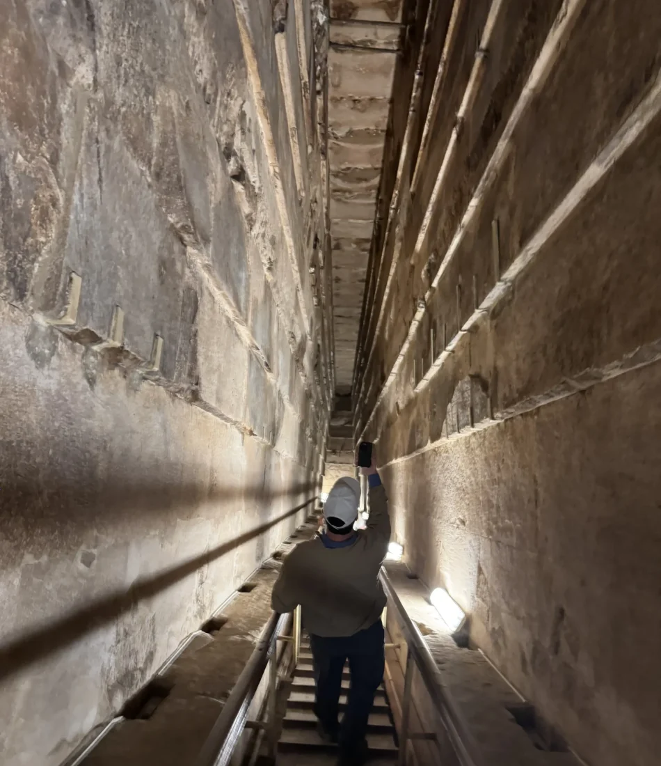 Our Guest inside the great Pyramid during the private access to the Great Pyramid