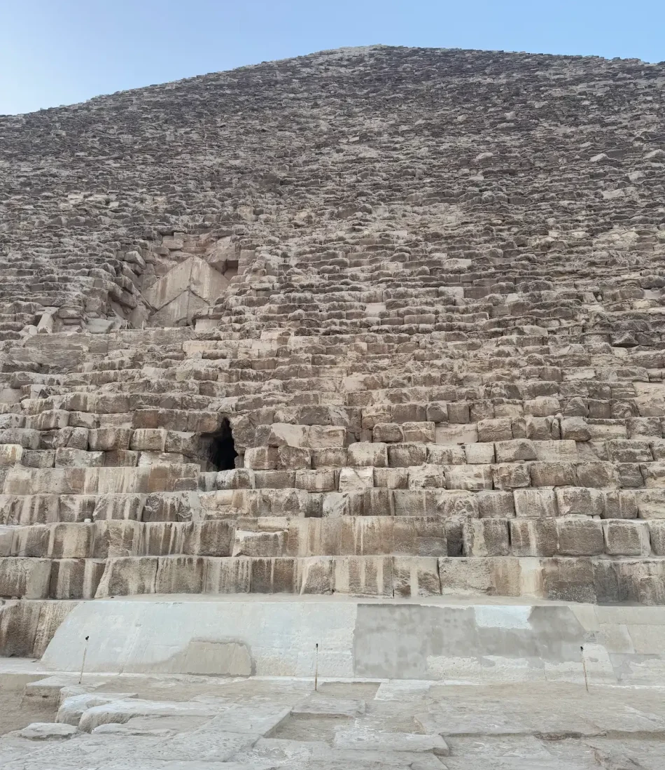 Private VIP access to the Great Pyramid of Khufu in the morning before the puplic hours